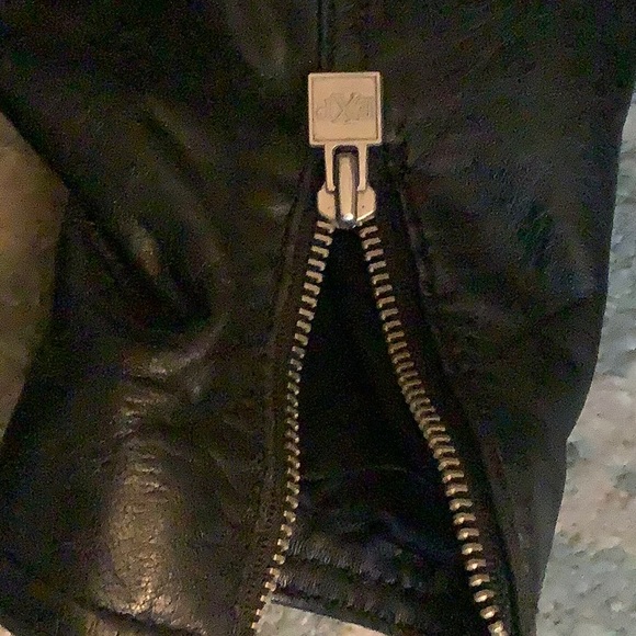 Genuine leather motor jacket - Picture 5 of 9